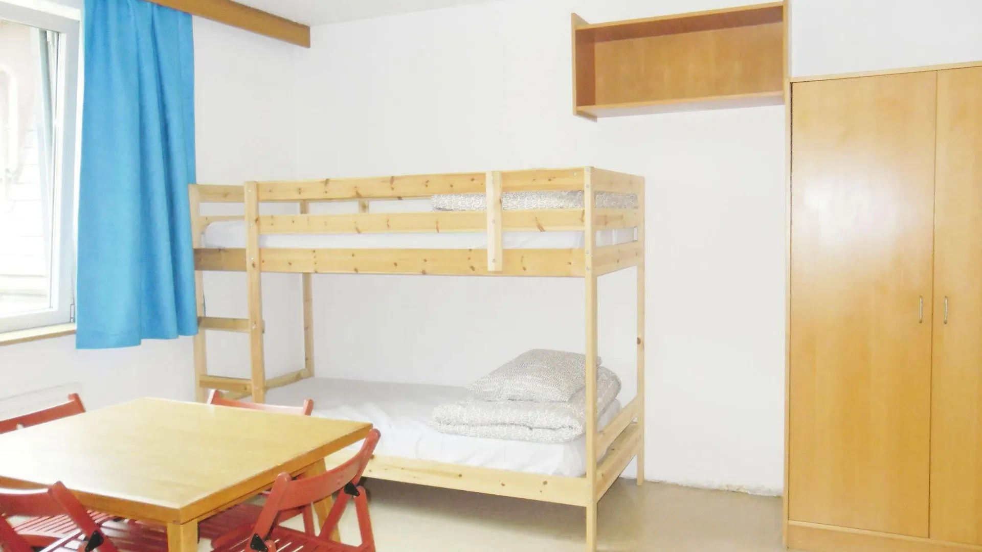 Hostel Marmota