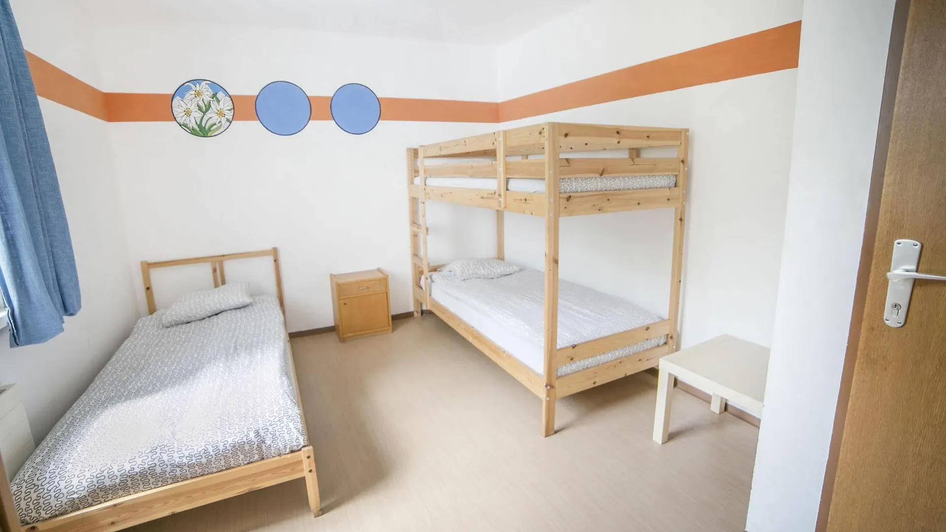 Hostel Marmota 0*, Innsbruck